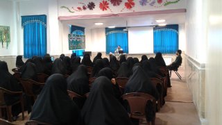 برگزاری گزارش نشست سایبری در مدرسه علمیه ایمانیه قزوین